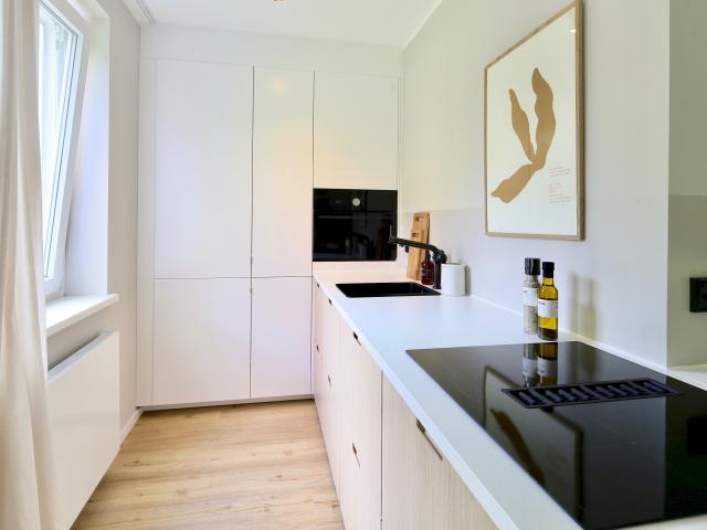 Modern, fantastic apartment in quiet street