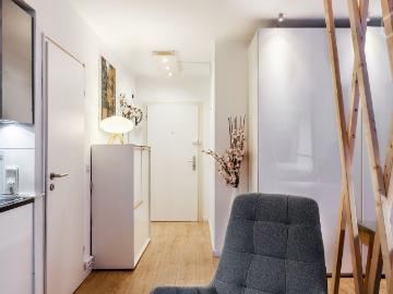 Modern, fantastic suite, serviced, Koln Amsterdam Apartments for Rent