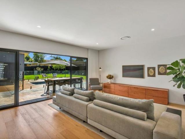 Modern Five Bedroom Home with Pool in Central Alstonville