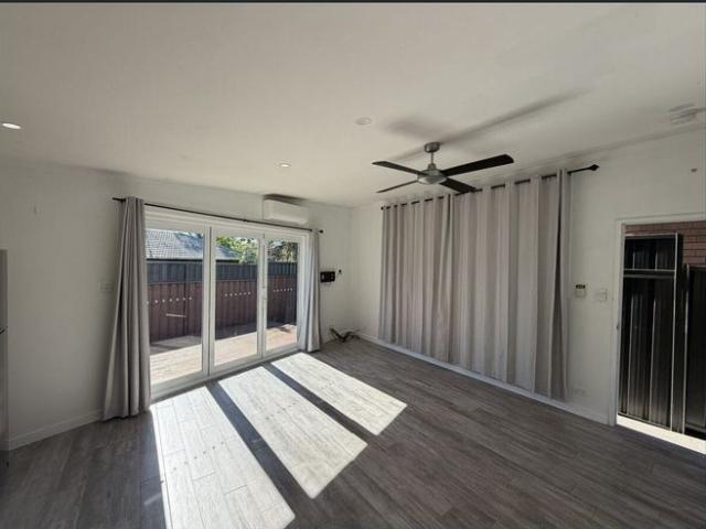 Modern Flat with Air Conditioning