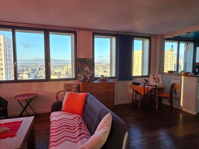 Modern Flat with Exceptional view in vibrant neighbourhood, Paris Amsterdam Apartments for Rent