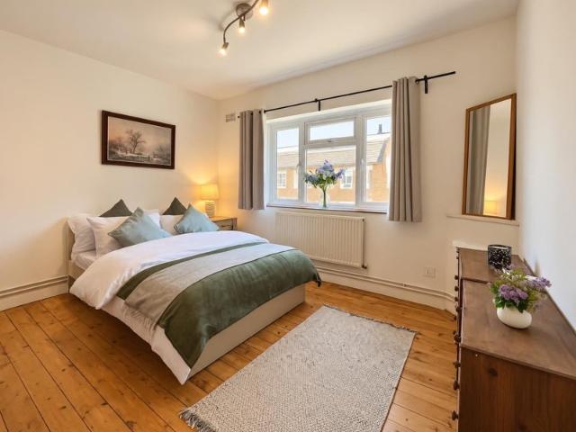 Modern flat in the heart of Shoreditch!