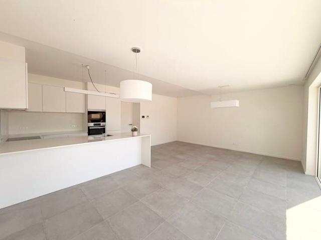 Modern flat in excellent condition!