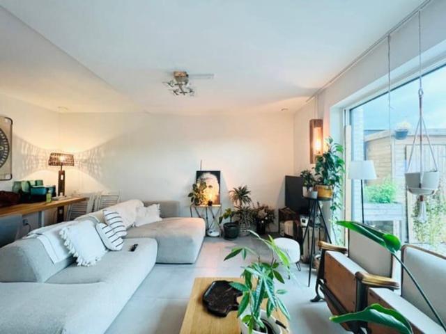 Modern flat in excellent condition!