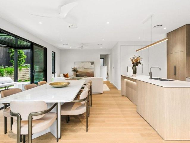 Modern Freestanding Five Bedroom Family Home | Completed