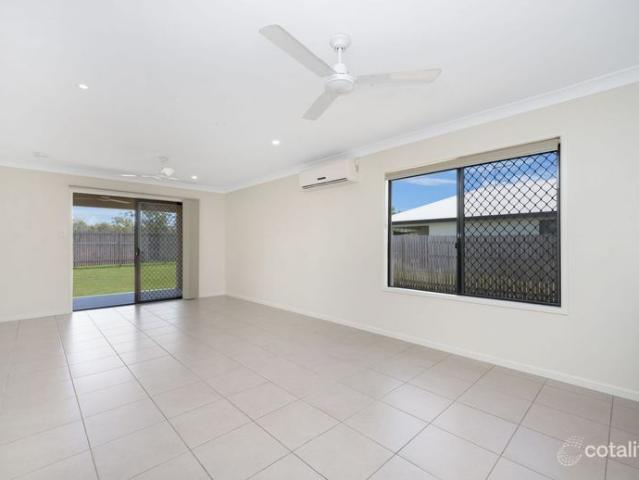 Modern, Fully Air Conditioned 3 Bedroom Home AVAILABLE ON 10/11/2026
