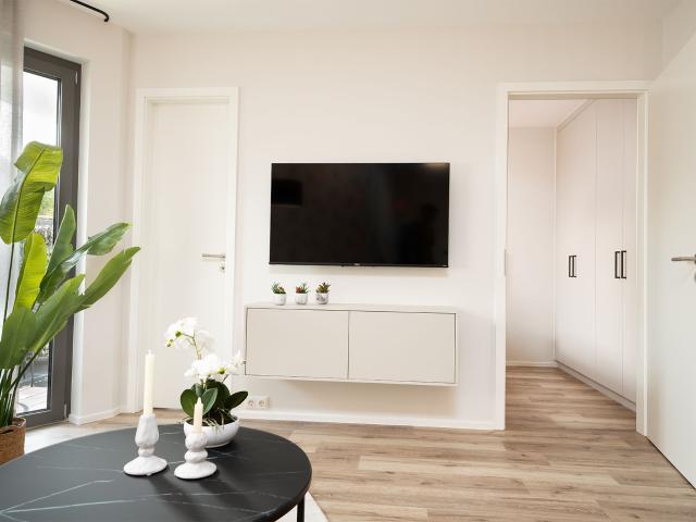 Modern Fully Equipped Apartment
