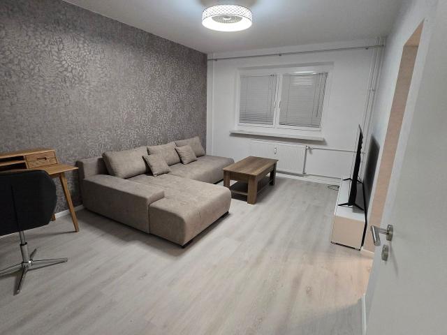 Modern, fully furnished apartment with top amenities & excellent transport connections, Berlin Amsterdam Apartments for Rent