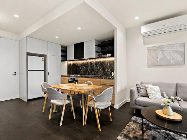 Modern Fully Furnished Apartment for Lease in 'The Marker'