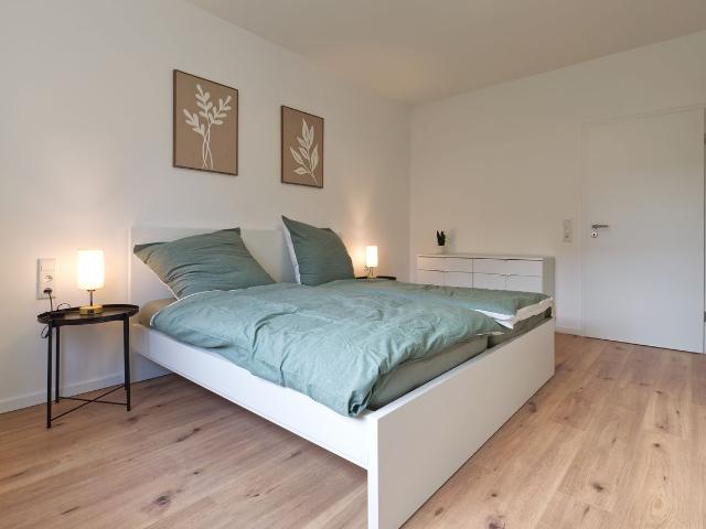 Modern, fully furnished apartment in Wuppertal, Wuppertal Amsterdam Apartments for Rent