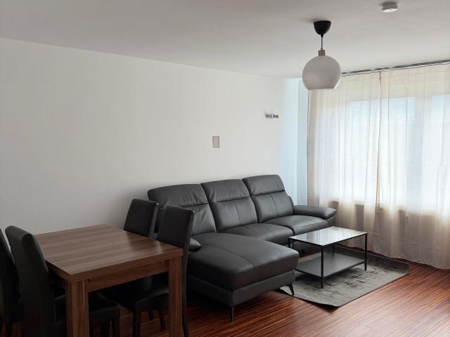Modern, fully furnished apartment in a prime location in Niederrad, Frankfurt Amsterdam Apartments for Rent
