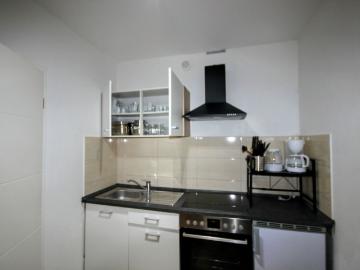 Modern Fully Furnished Apartment in Bremen — 6–24 Month Rental — All‑Inclusive in Hempenweg 57, 28197 Woltmershausen, Bremen Bremen Amsterdam Apartments for Rent