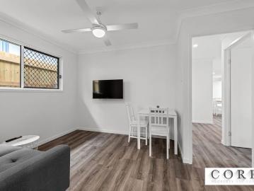 MODERN, FULLY FURNISHED, DESIGNER APARTMENT – BILLS INCLUDED!