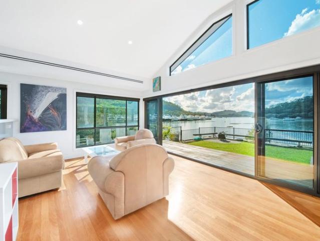 Modern Fully Furnished Family Home with Stunning Views