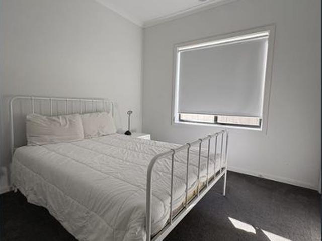 Modern, Fully Furnished Living in Elloura