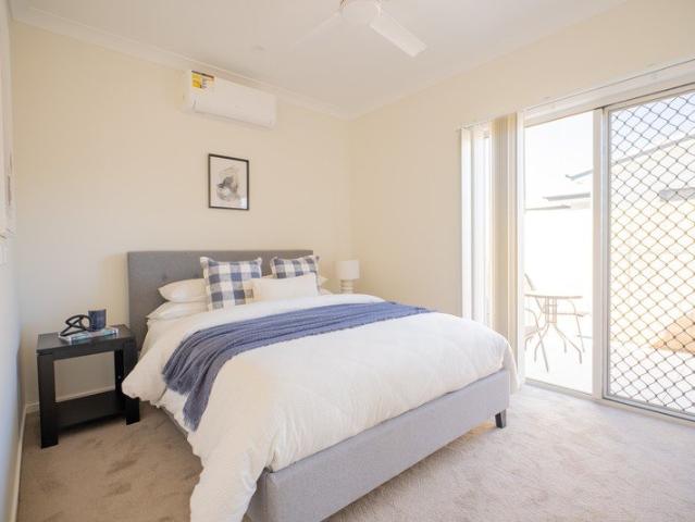 Modern Fully Furnished Rooming Accommodation in Durack