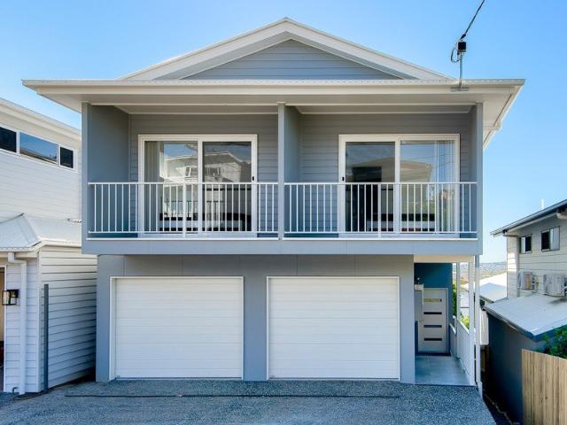 MODERN, FULLY FURNISHED STUDIO WITH BILLS INCLUDED