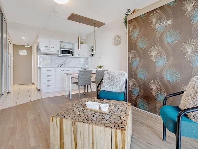 Modern Fully Furnished Studio with Views