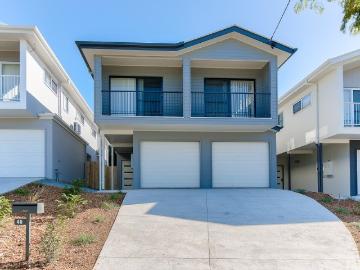 MODERN, FULLY FURNISHED, STUDIO APARTMENT
