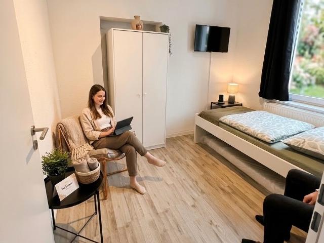 Modern fully furnished studio apartment in central Krefeld, Krefeld Amsterdam Apartments for Rent