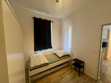 Modern fully furnished studio apartment in central Krefeld, Krefeld Amsterdam Apartments for Rent