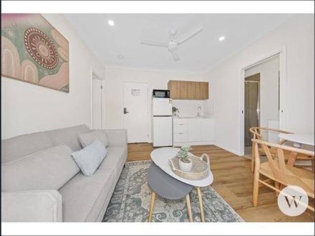 Modern, fully furnished studio apartments