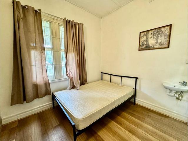 Modern Fully Furnished Studio in Prime Location – All Bills Included