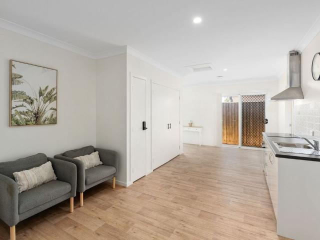 Modern Fully Furnished Units – All Bills Included