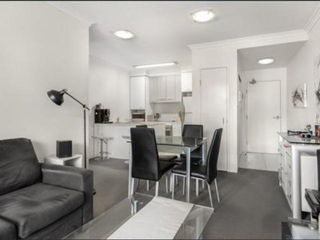 Modern Fully Furnished 1 Bedroom Apartment | Fourth Floor | Secure Basement Parking