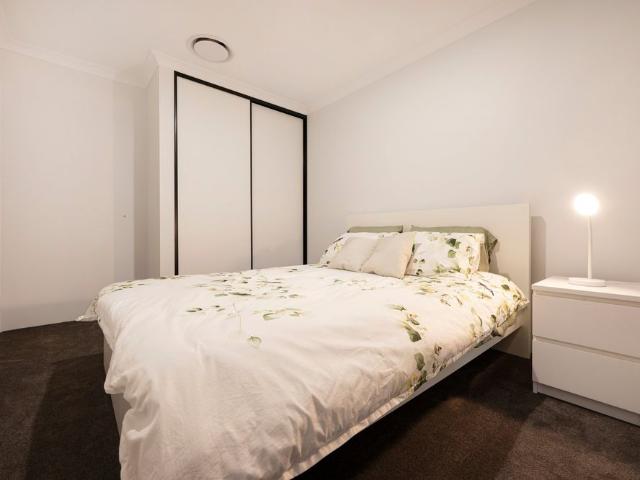 Modern Fully Furnished 2x1 Unit All Bills Included $750 per week