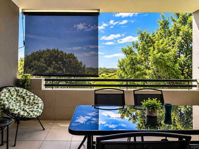 Modern, Fully Furnished 2 Bedroom Apartment | Sheffield Manor Estate