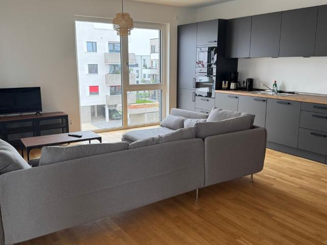 Modern & Fully Furnished 4 Room Apartment with Loggia – Central, Bright & Stylish!, Wolfsburg Amsterdam Apartments for Rent