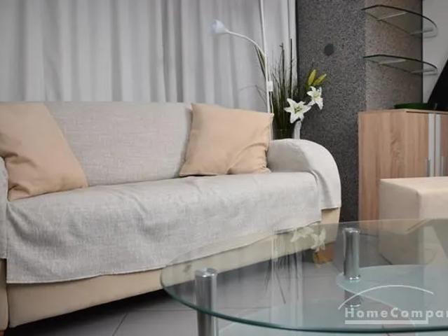 Modern furnished maisonette
