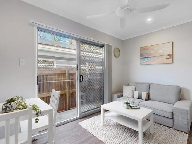 Modern Furnished Micro Apartment All Bills Included