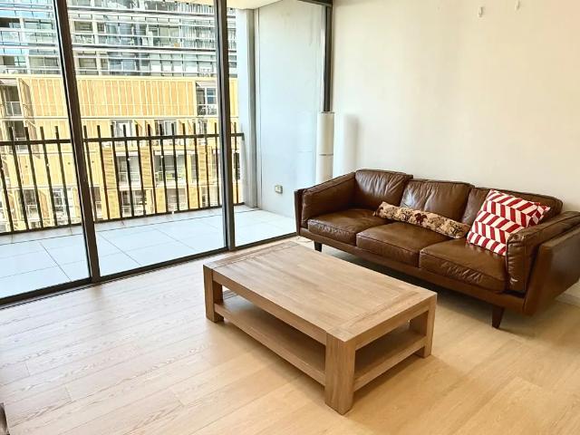 MODERN & FURNISHED ONE BEDROOM IN CENTRAL PARK