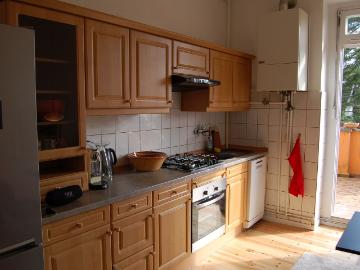 Modern furnished apartment in the old manor house of Berlin Hermsdorf with a beautiful spacious balcony, Berlin Amsterdam Apartments for Rent