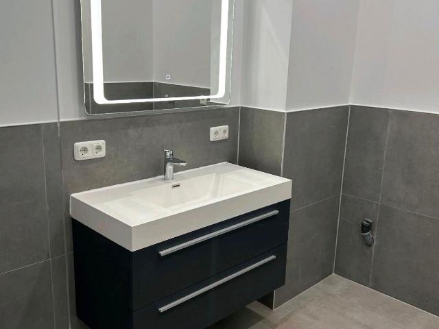 Modern furnished apartment in a prime location also suitable as a shared apartment, Hannover Amsterdam Apartments for Rent