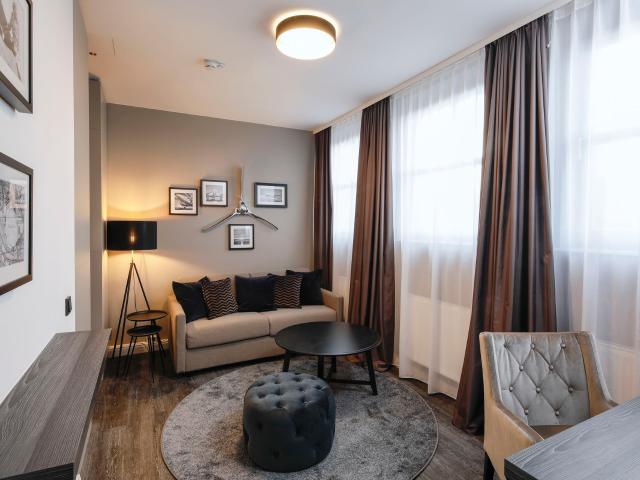 Modern Furnished Apartment in Berlin Adlershof with Separate Bedroom