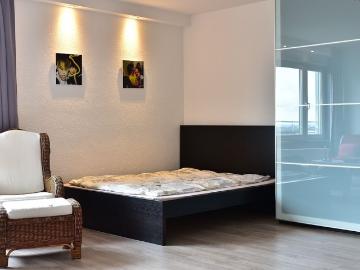 Modern furnished apartment in Cologne/ Deutz with optimal transport connections, Koln Amsterdam Apartments for Rent
