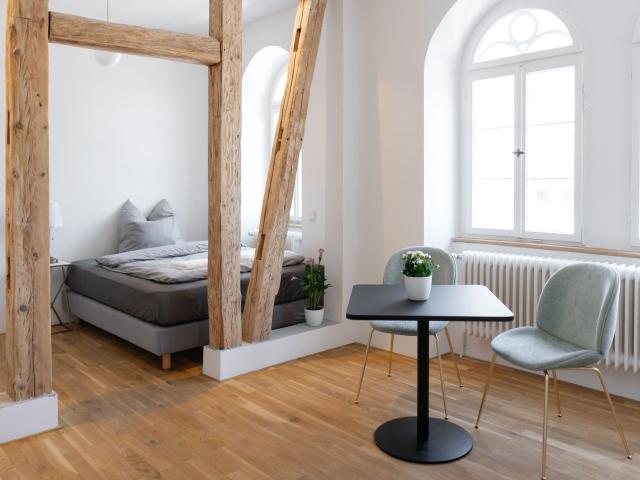 Modern furnished apartment in Hechingen: Centrally located and ready for occupany