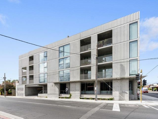 Modern furnished Apartment Living in McKinnon School Zoon