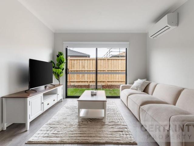 Modern Furnished Co Living – Private Ensuite Rooms Available