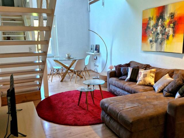 Modern furnished duplex apartment in City Center, Koln Amsterdam Apartments for Rent
