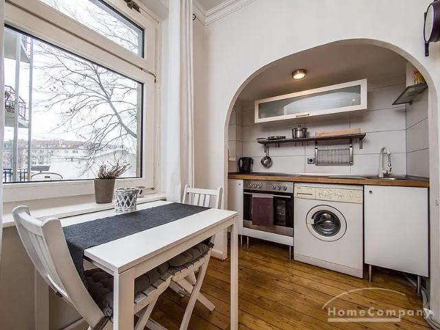 Modern furnished flat in Barmbek