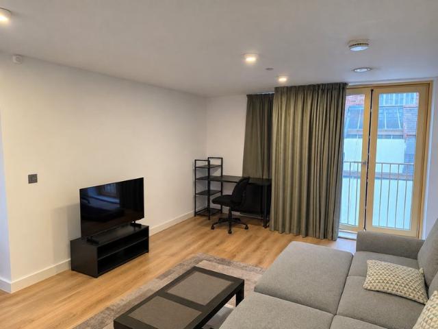 Modern Furnished Flat Near Piccadilly Gardens – M1