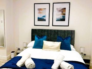 Modern Furnished Studio  Bills Included + WiFi
