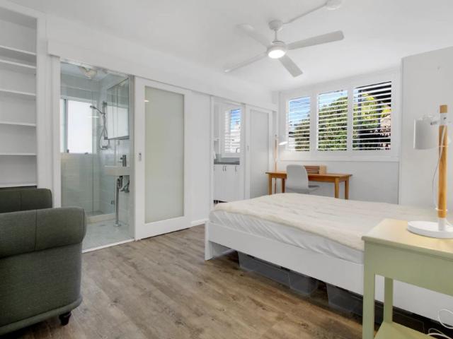 Modern Furnished Studio in Urban City Locale