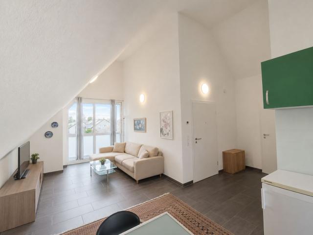 Modern Furnished Three Room Apartment in Stuttgart Möhringen – All Inclusive Rent