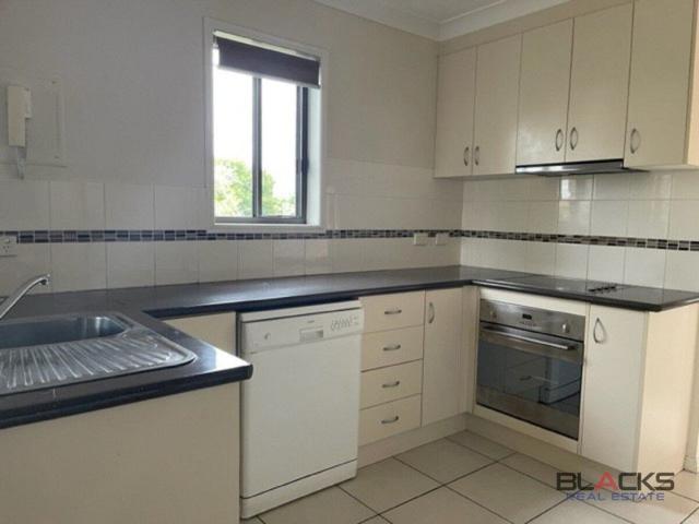 Modern Furnished 2 Bedroom Unit