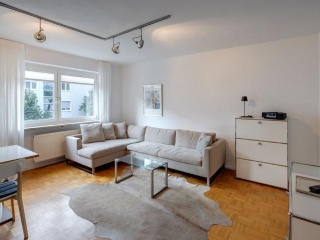 Modern furnished 2 room apartment for rent